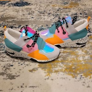 Fashion sneakers. 8.5 brand new (no box)